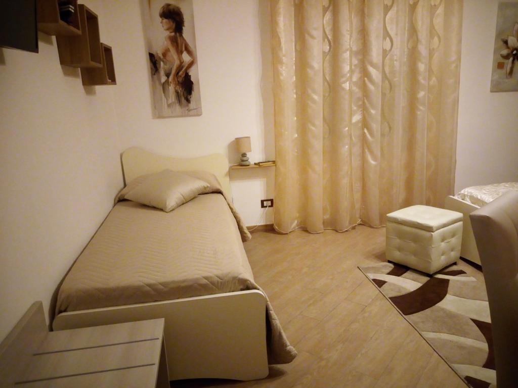 Bed and Breakfast L'Oasi Del Porto Trapani Zewnętrze zdjęcie