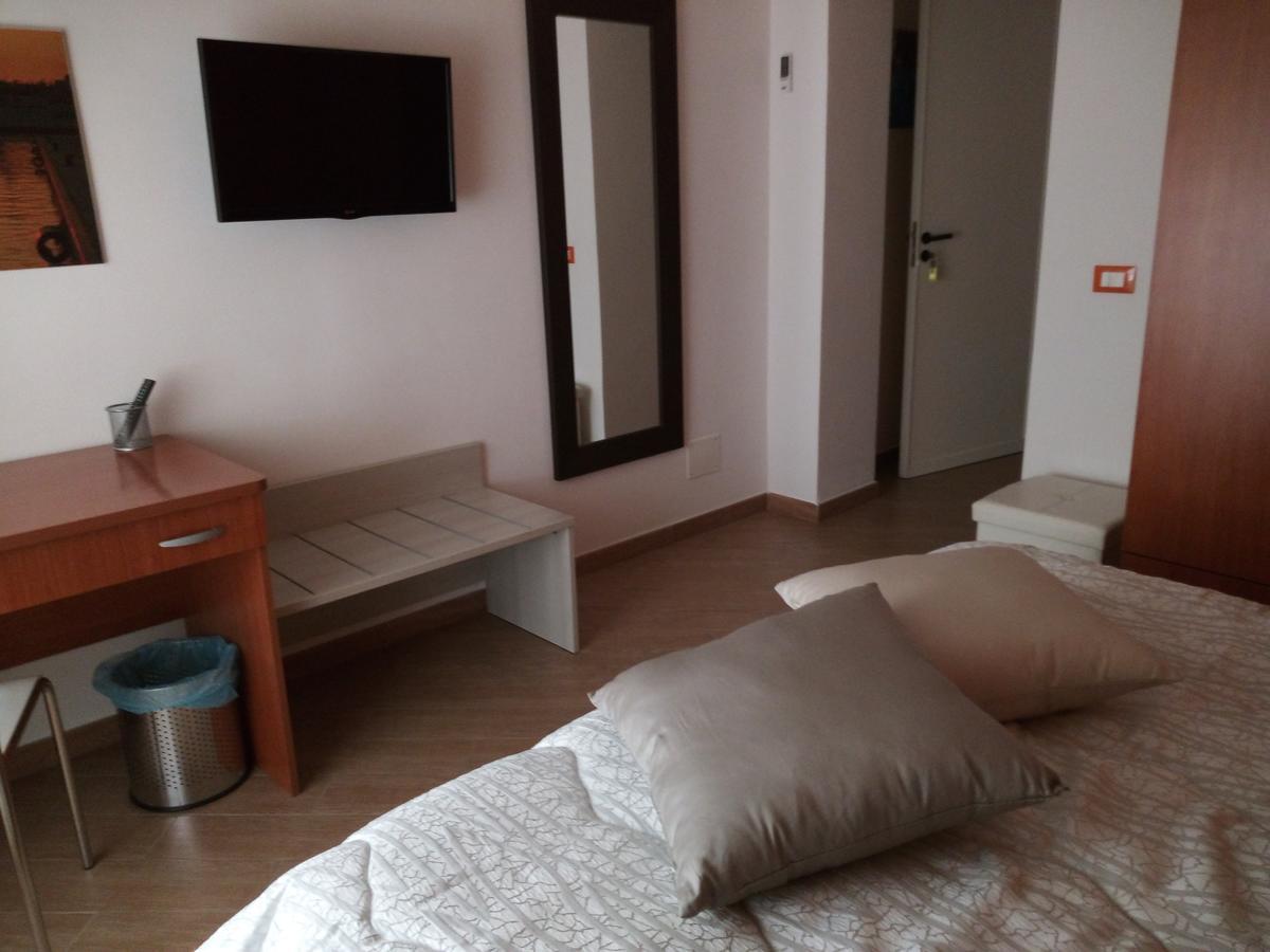 Bed and Breakfast L'Oasi Del Porto Trapani Zewnętrze zdjęcie